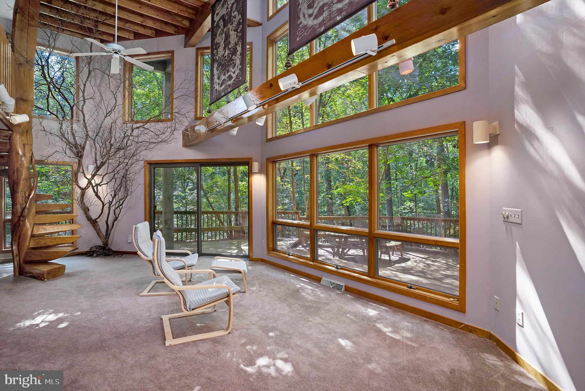 VALLEY FORGE MTN - Residential