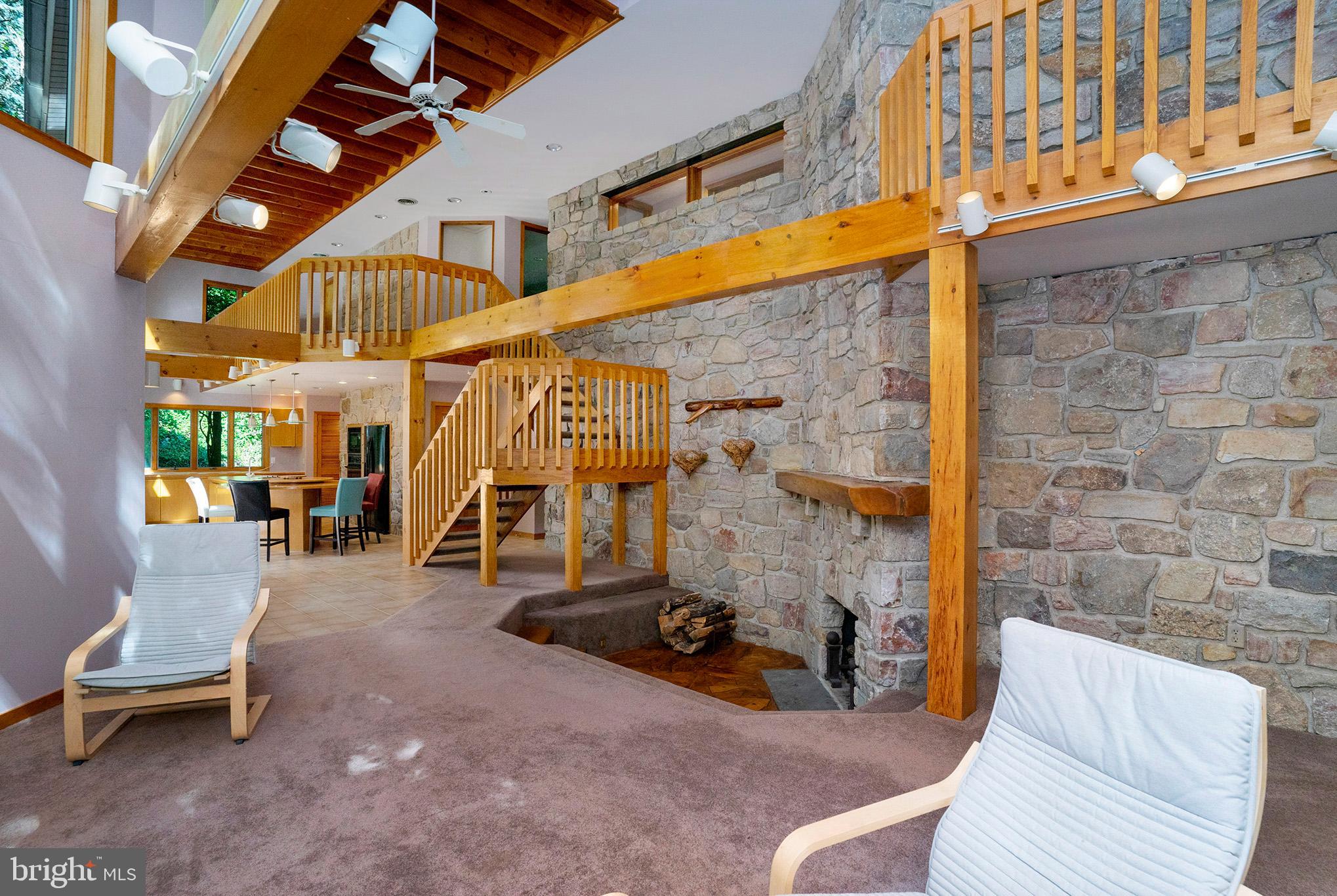 VALLEY FORGE MTN - Residential