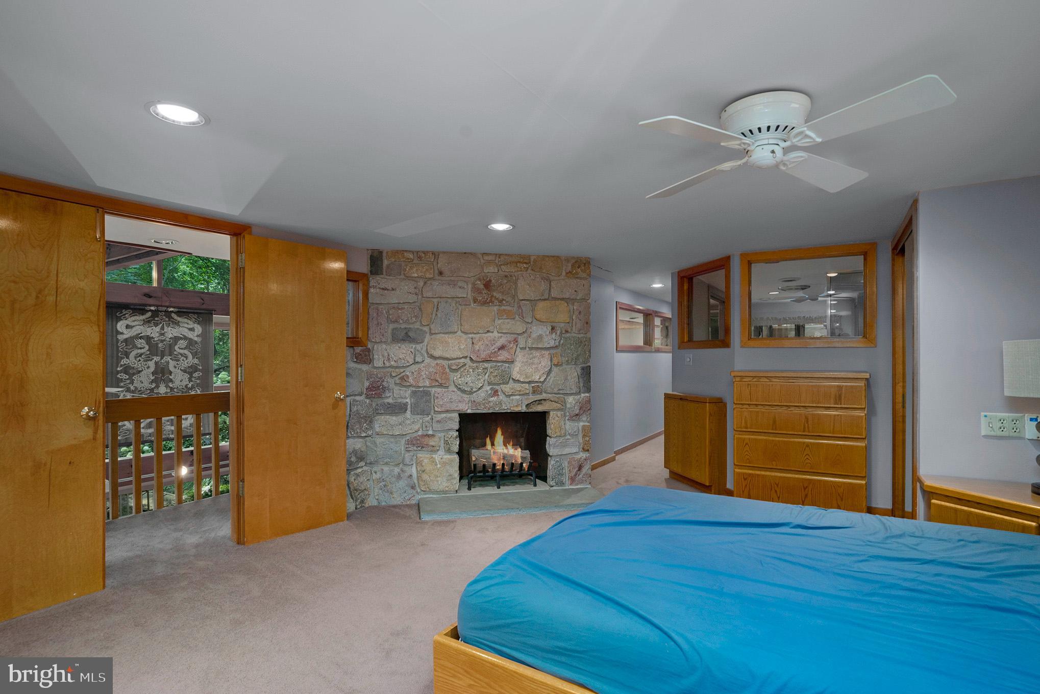 VALLEY FORGE MTN - Residential