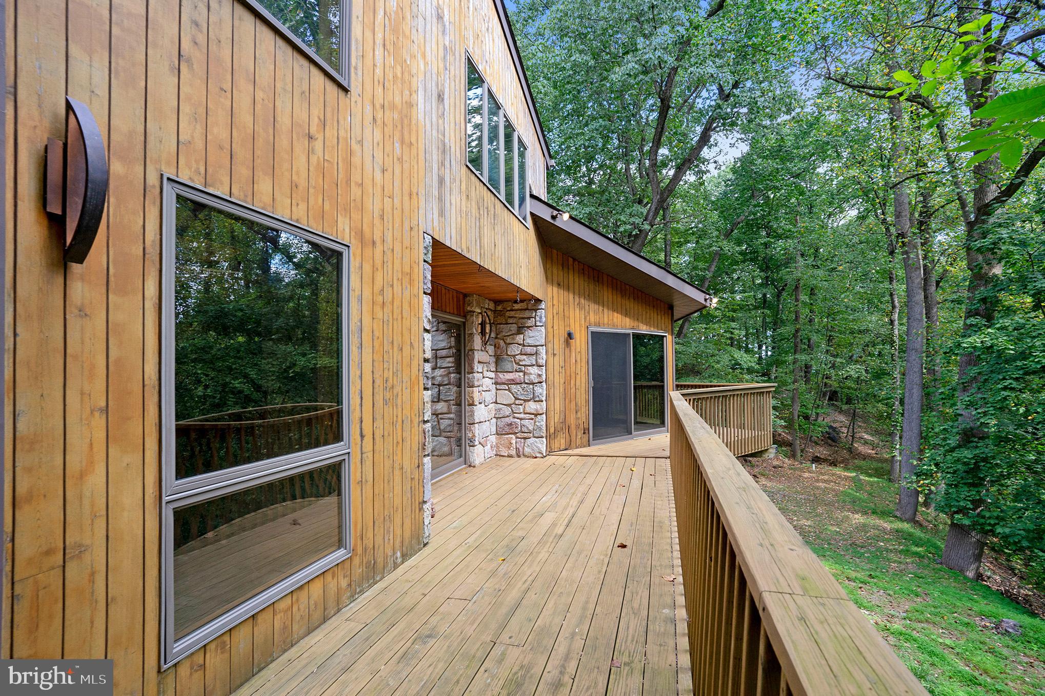 VALLEY FORGE MTN - Residential