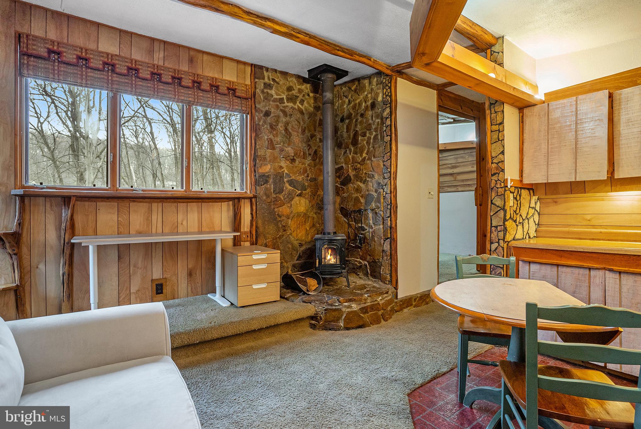 VALLEY FORGE MTN - Residential