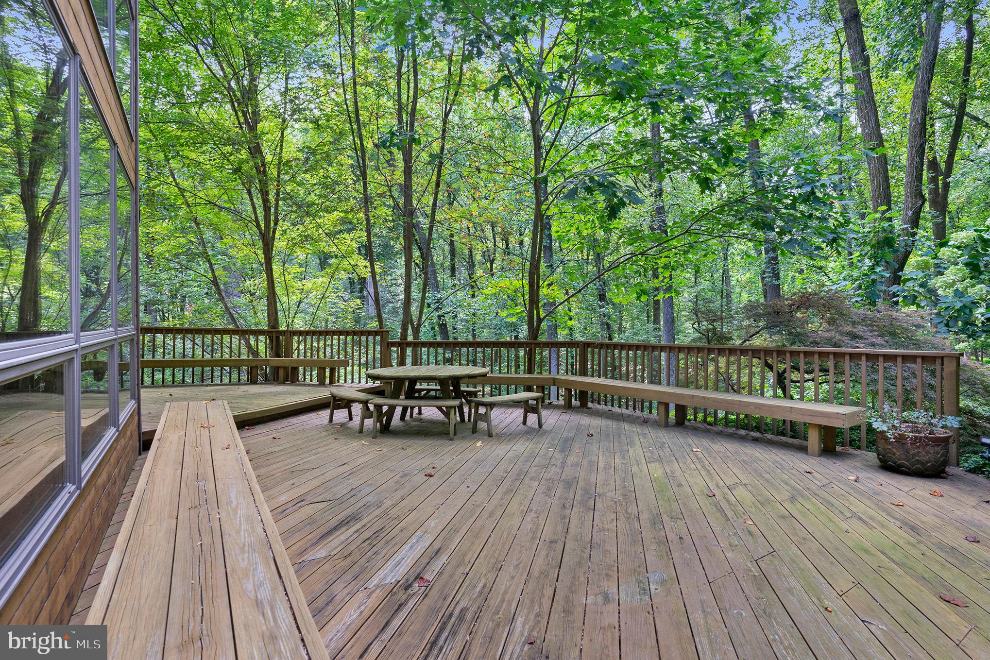 VALLEY FORGE MTN - Residential