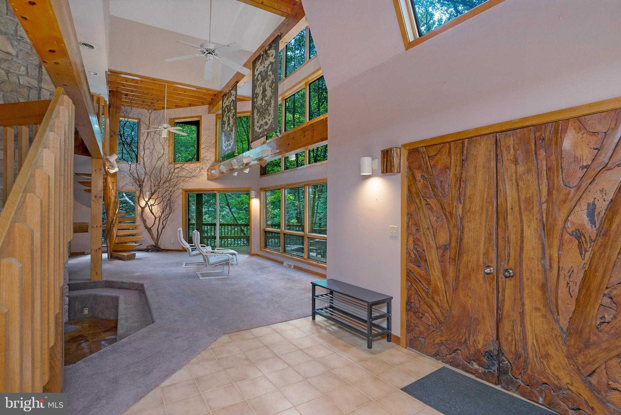 VALLEY FORGE MTN - Residential