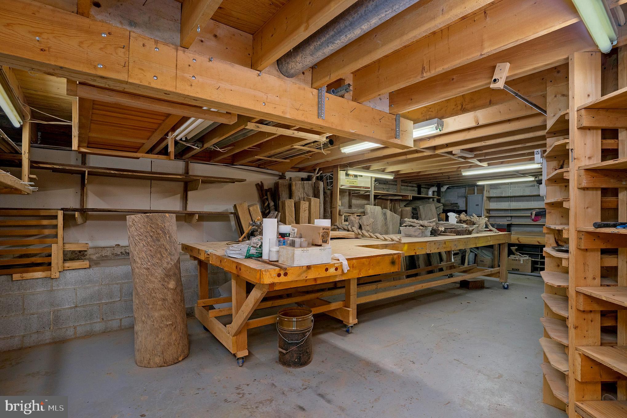 VALLEY FORGE MTN - Residential