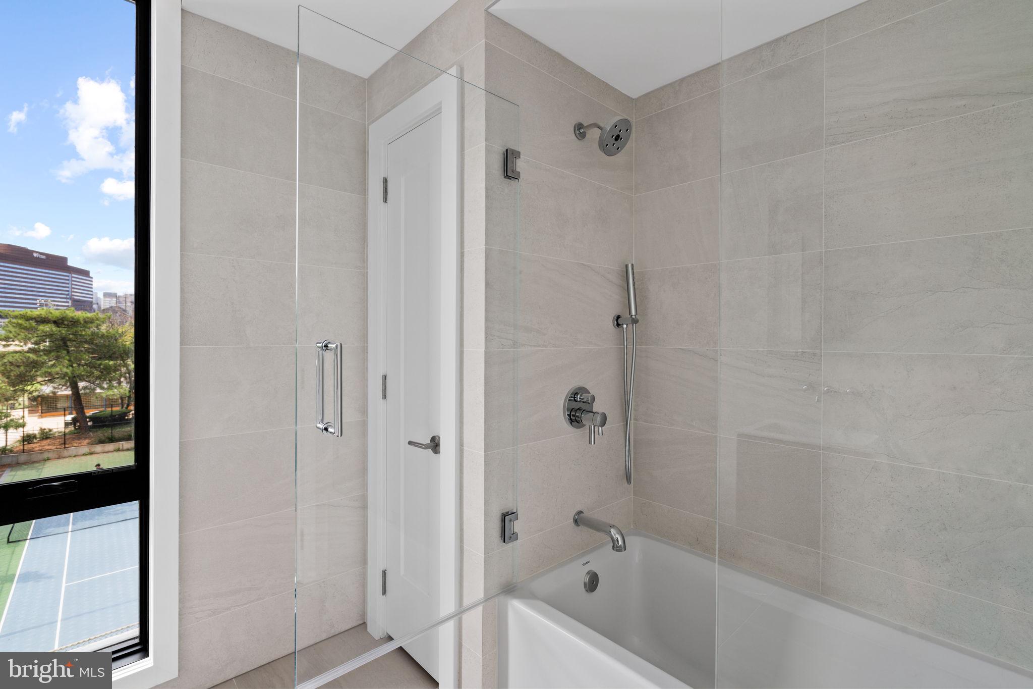 FITLER SQUARE - Residential