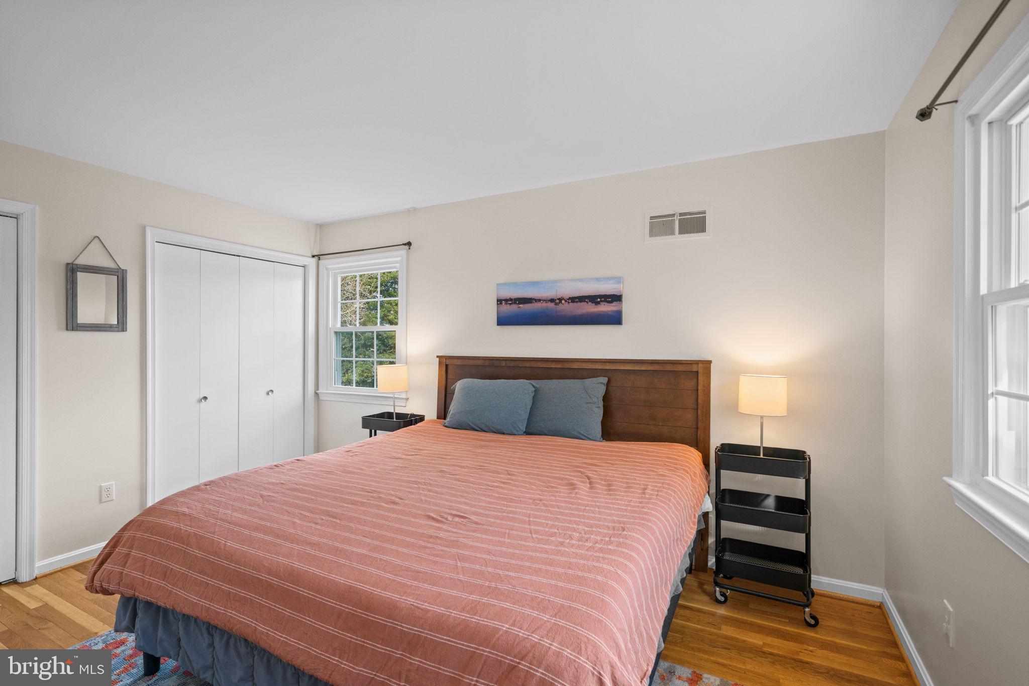 MILL CREEK TOWNE - Residential