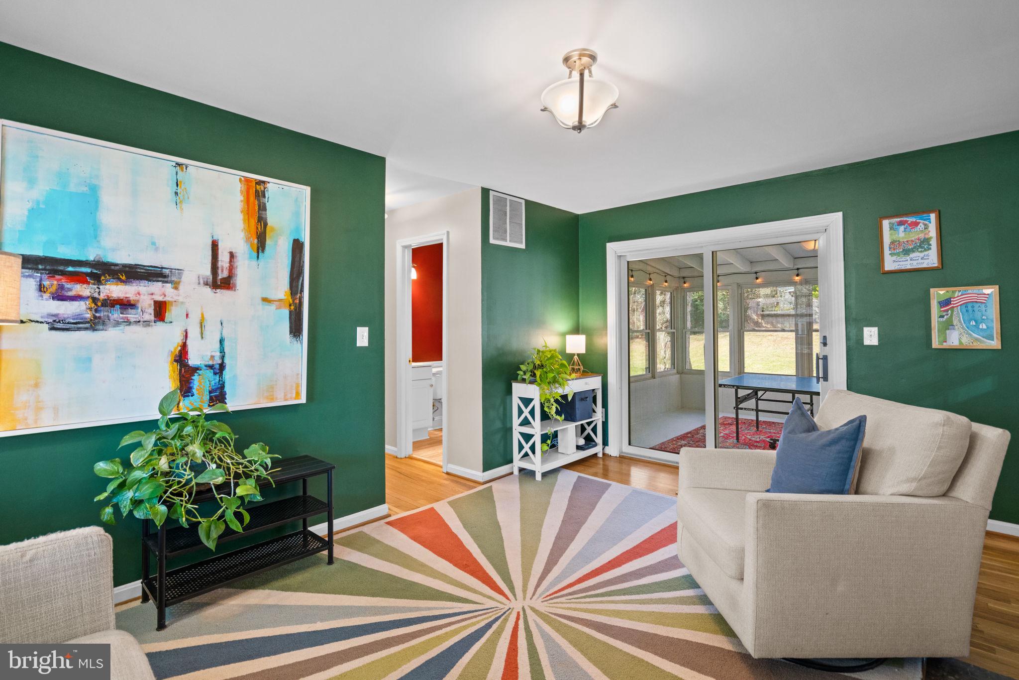 MILL CREEK TOWNE - Residential