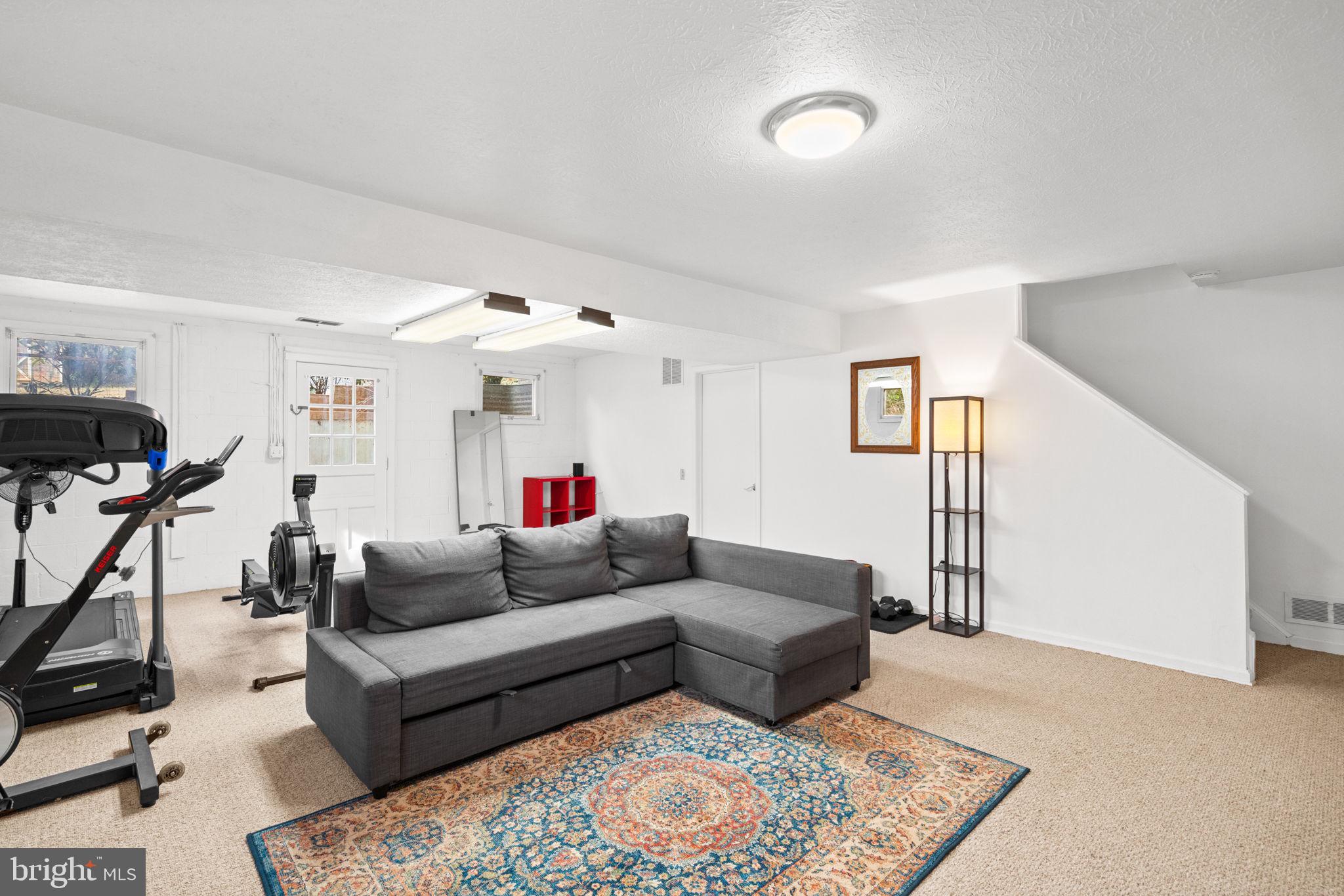 MILL CREEK TOWNE - Residential