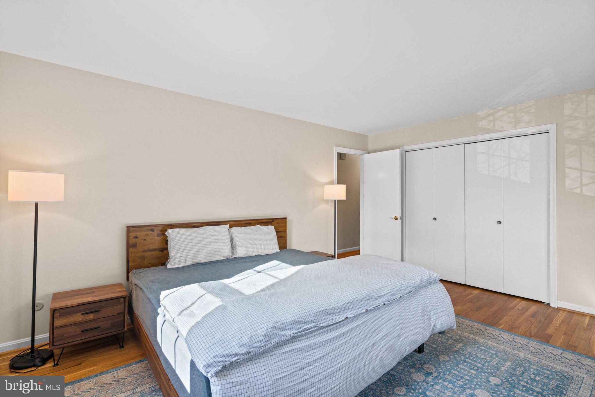 MILL CREEK TOWNE - Residential