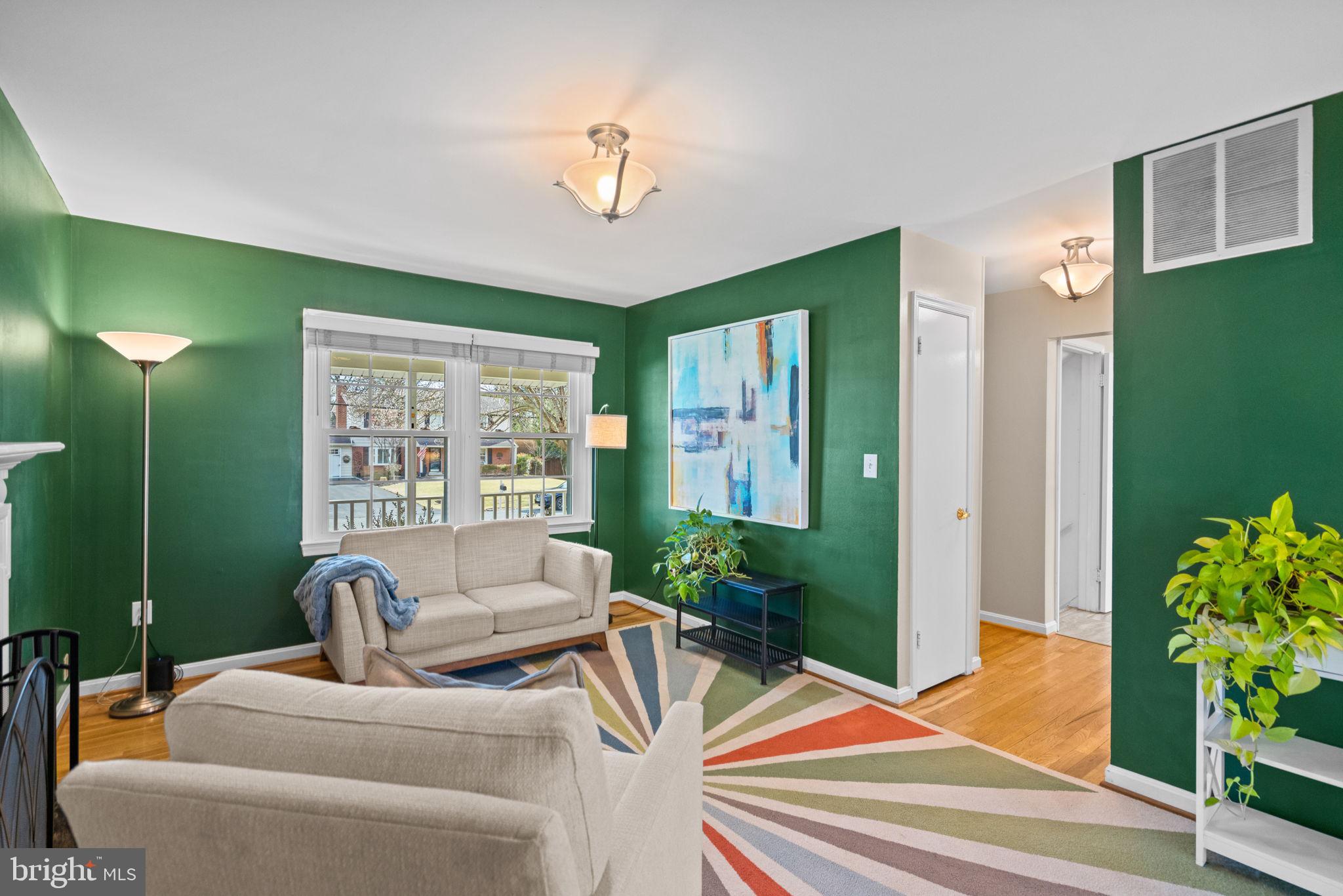 MILL CREEK TOWNE - Residential