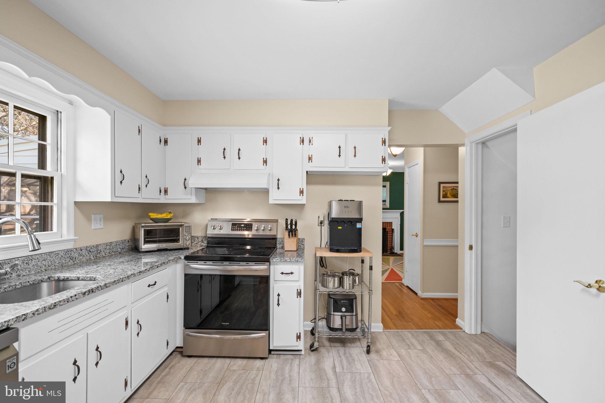 MILL CREEK TOWNE - Residential