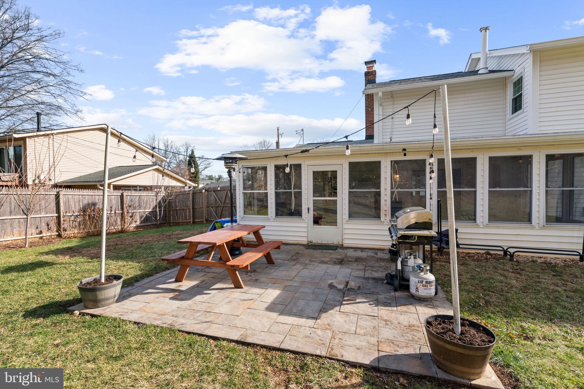 MILL CREEK TOWNE - Residential