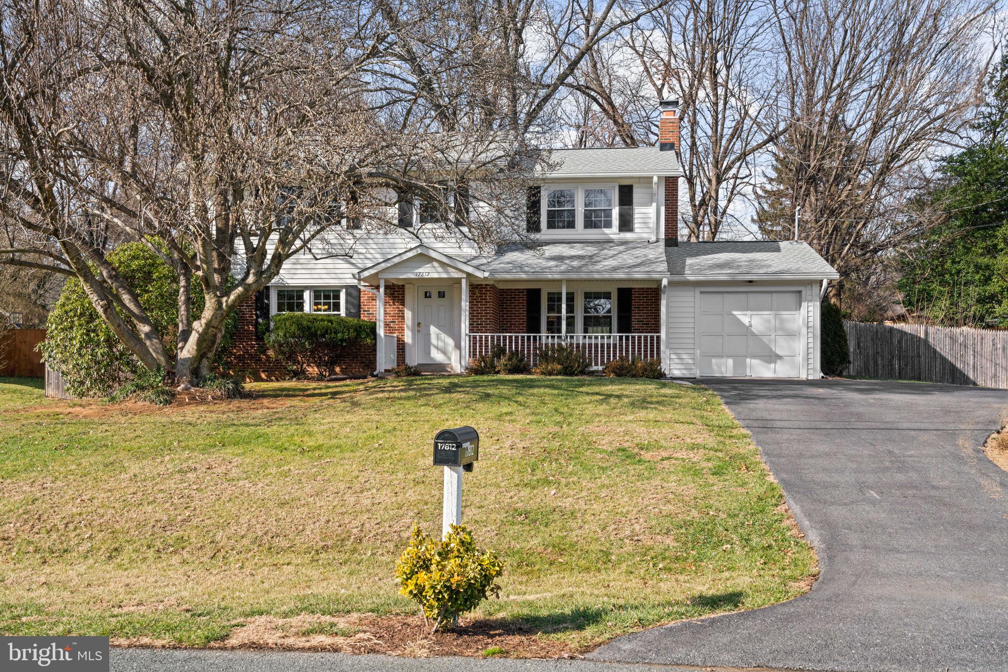 MILL CREEK TOWNE - Residential