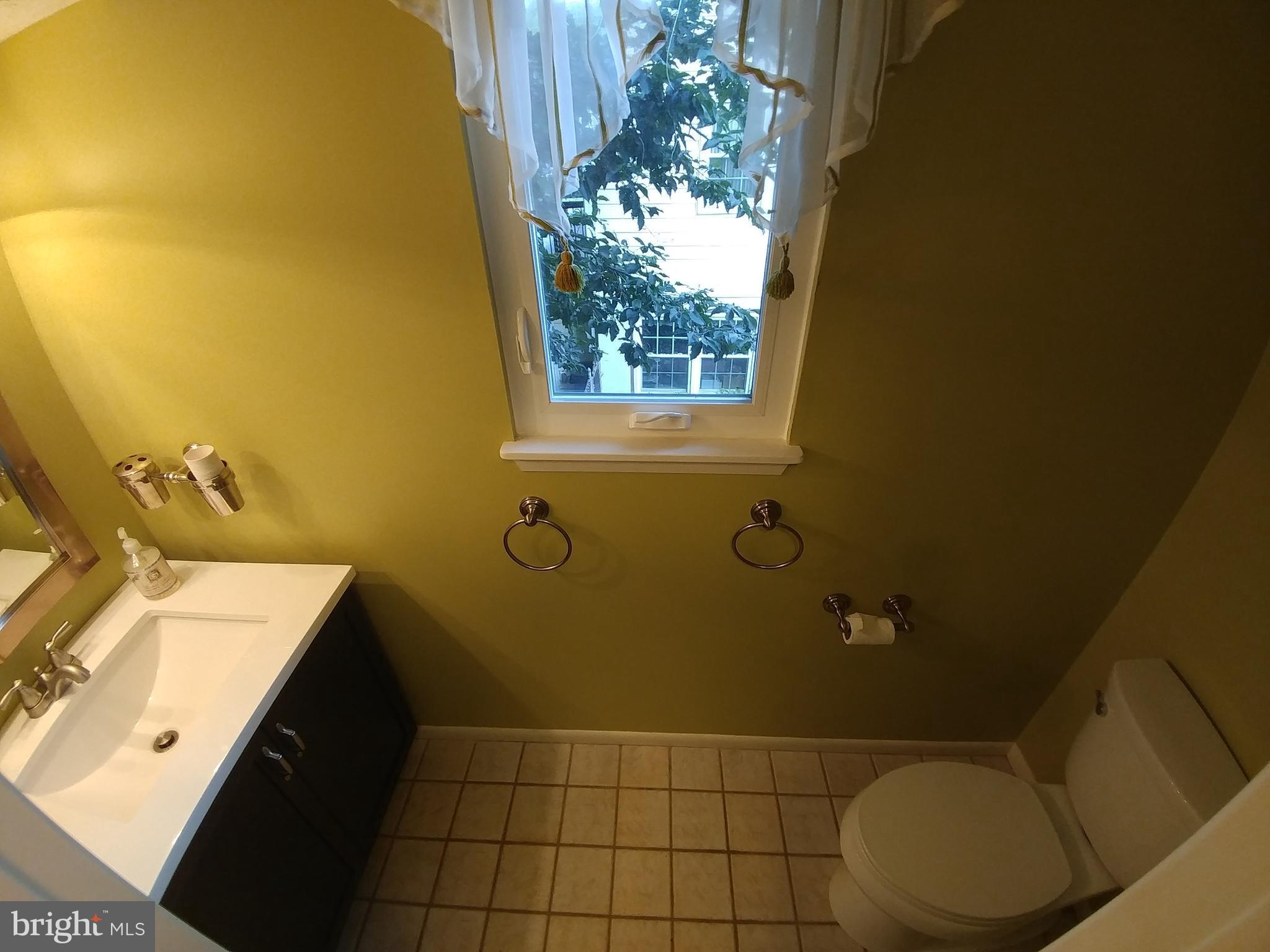 PINES ON THE SEVERN - Residential Lease