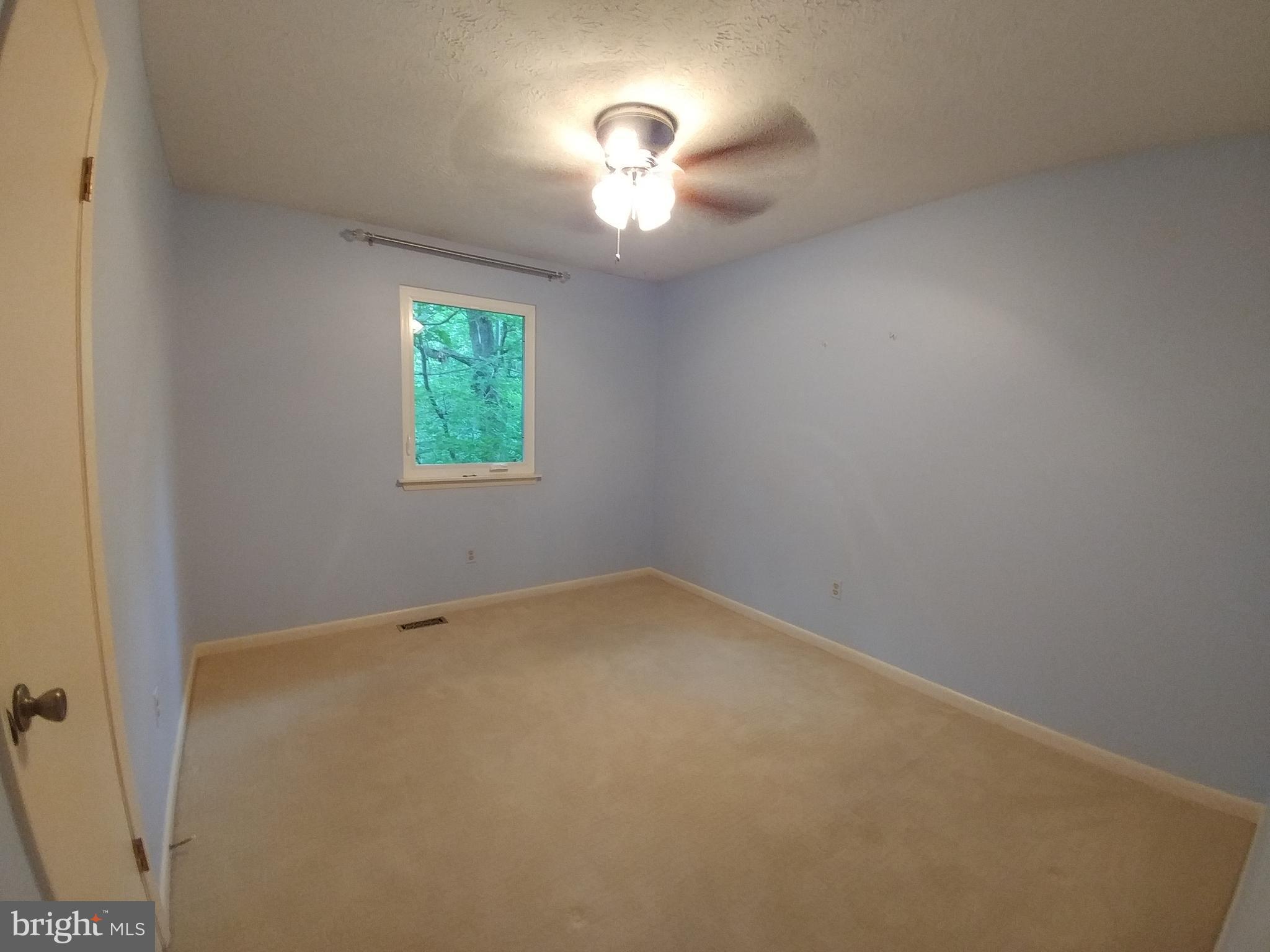 PINES ON THE SEVERN - Residential Lease