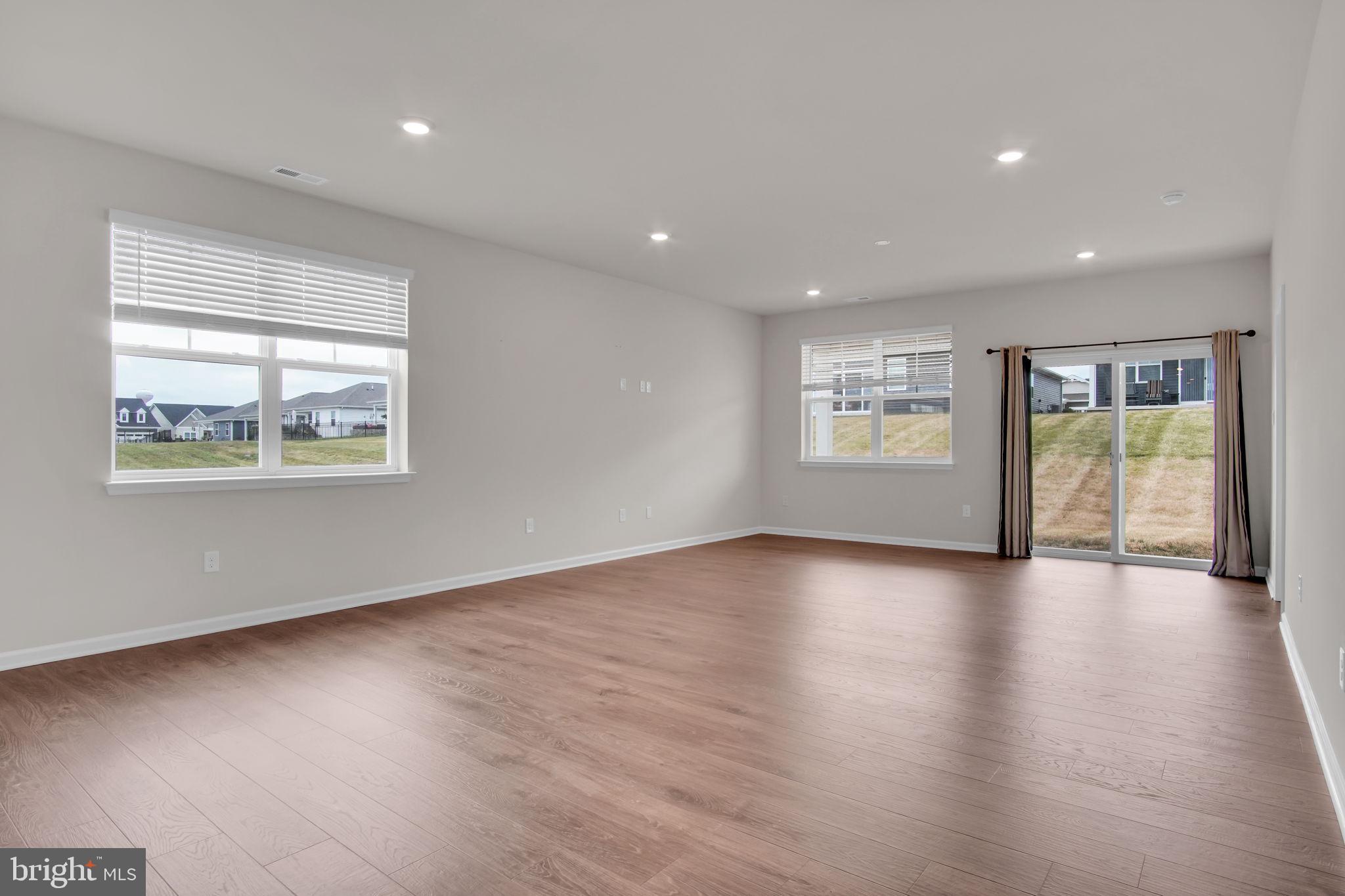 6 GRAND OVERLOOK DRIVE