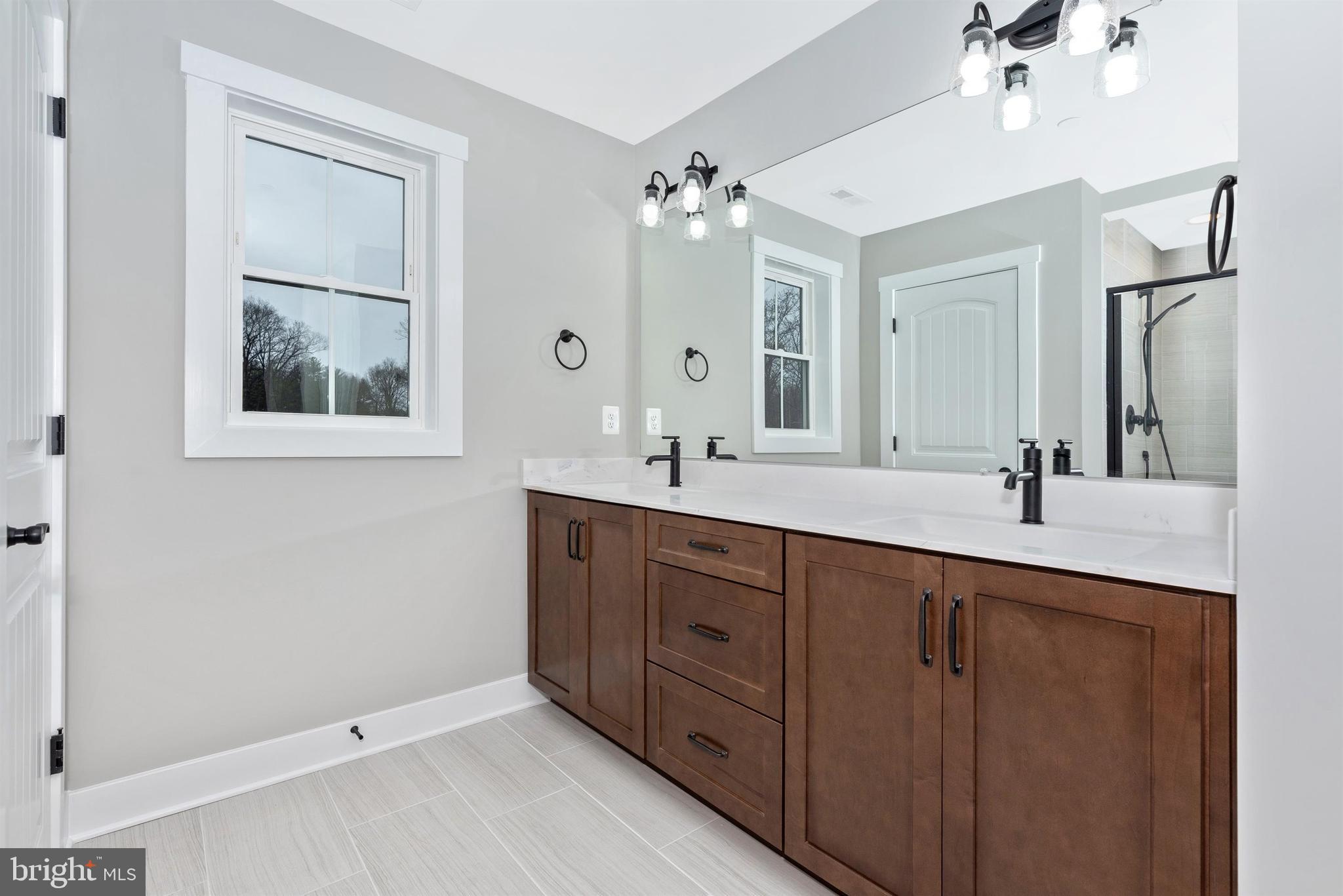 VISTA GREEN - Residential