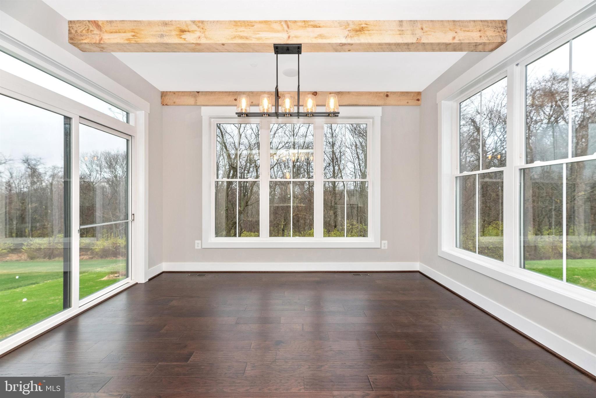 VISTA GREEN - Residential