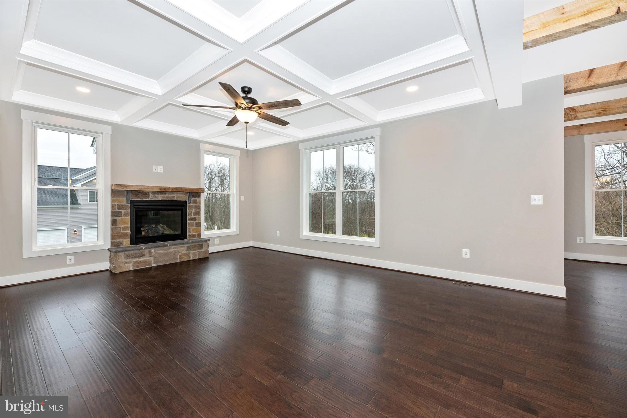 VISTA GREEN - Residential