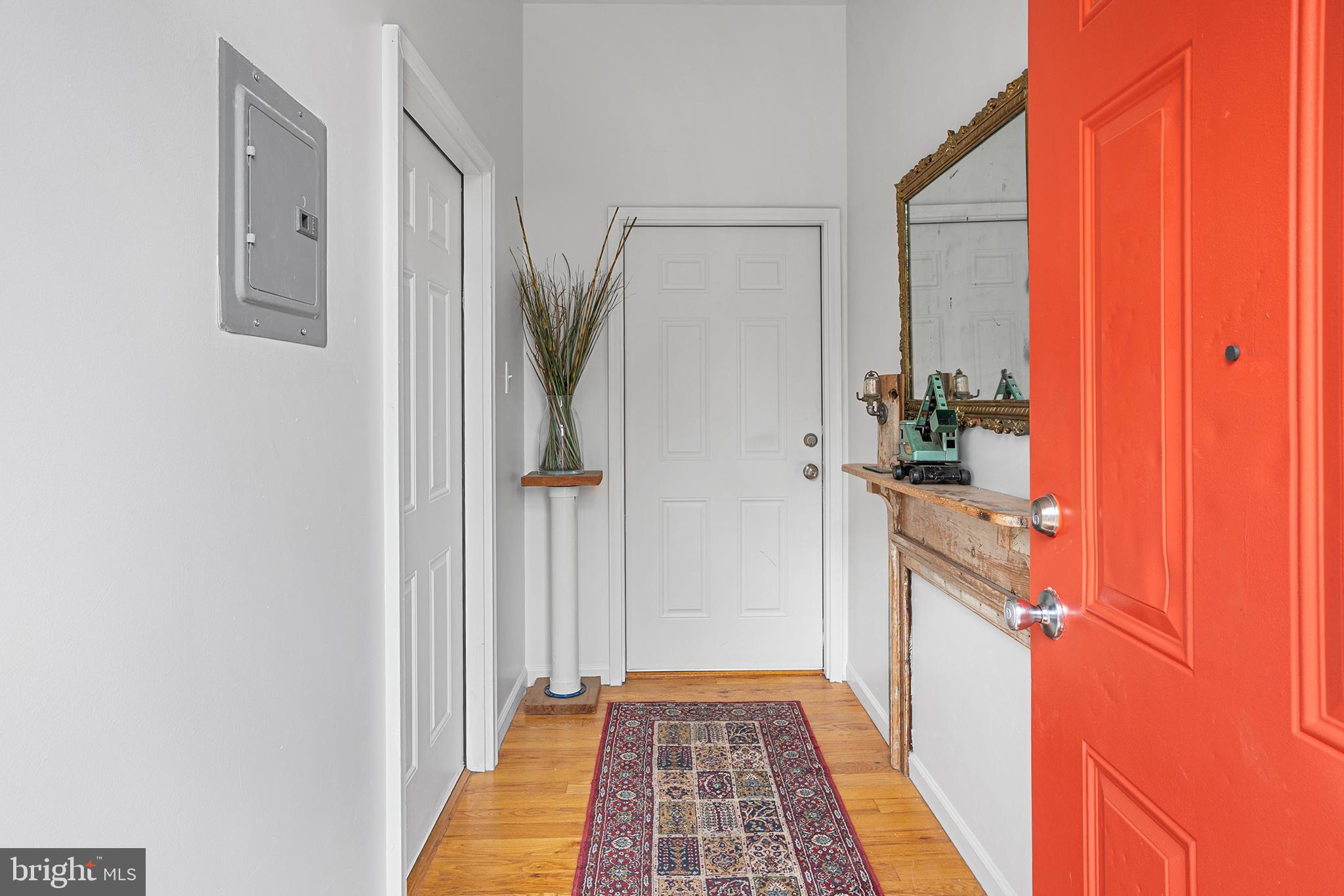 KENSINGTON - Residential Lease