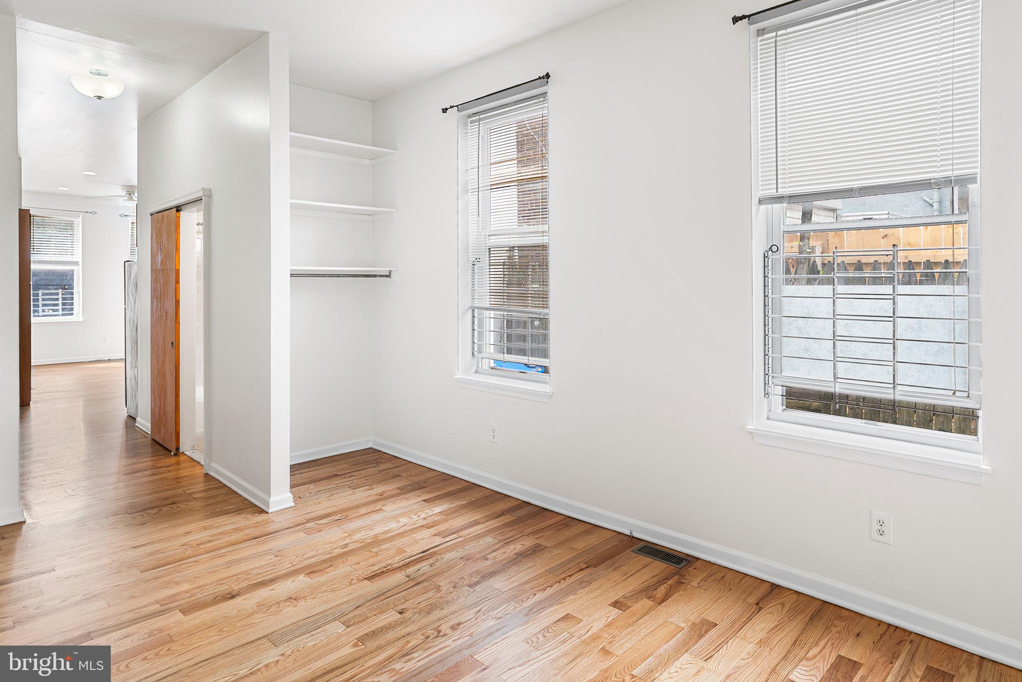 KENSINGTON - Residential Lease