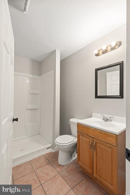 ASHBY PLACE II - Residential Lease