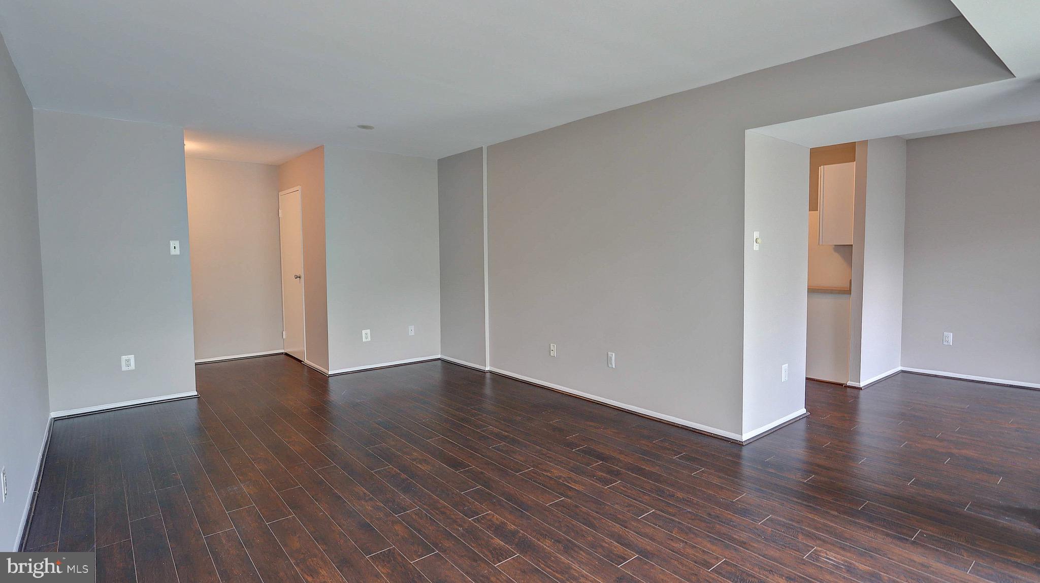 SOUTHGATE - Residential