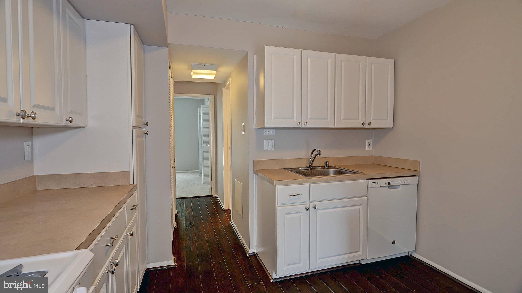 SOUTHGATE - Residential