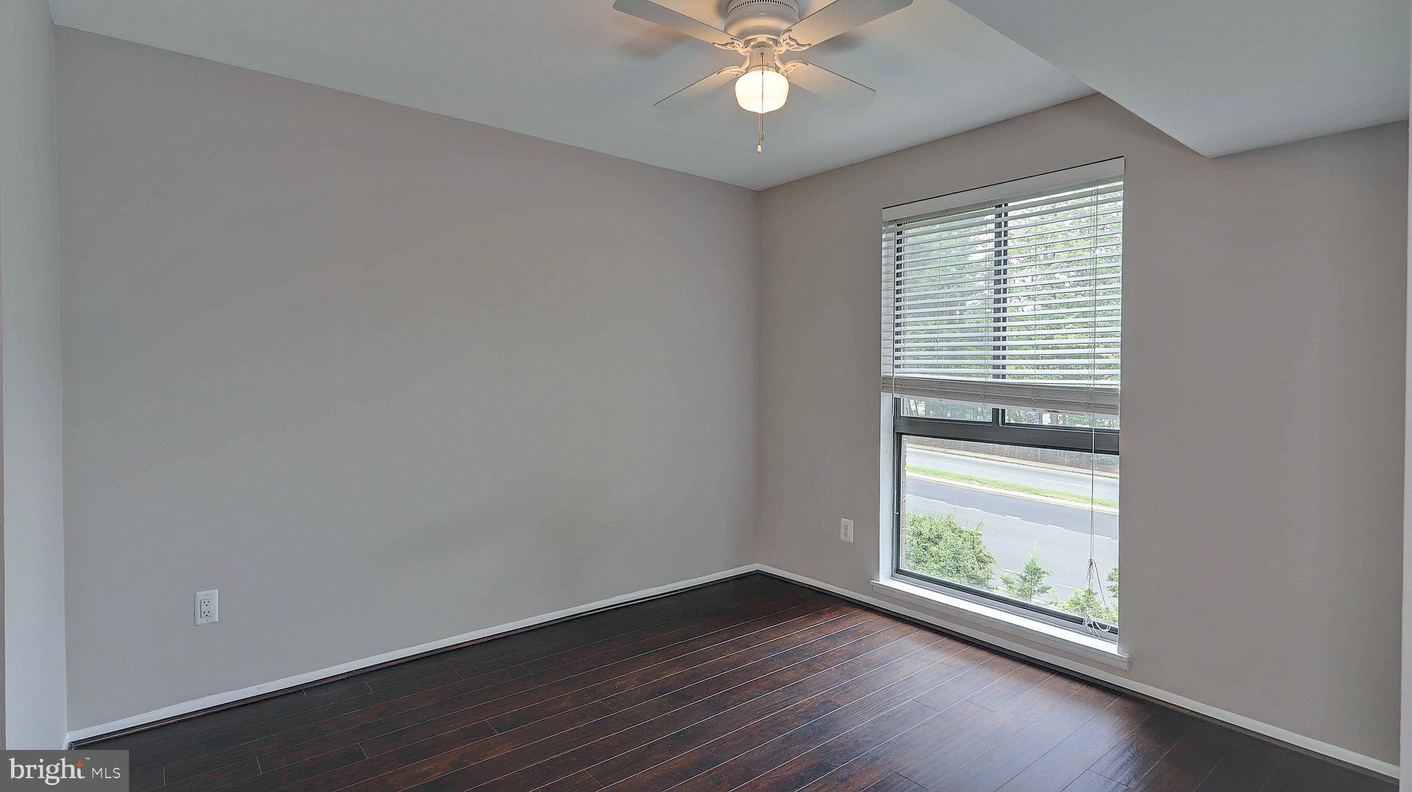 SOUTHGATE - Residential