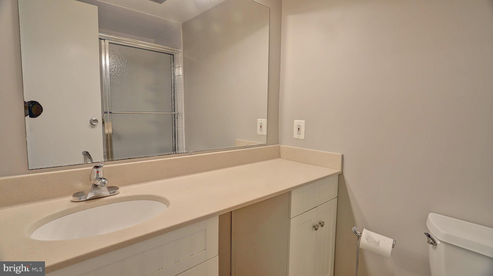 SOUTHGATE - Residential