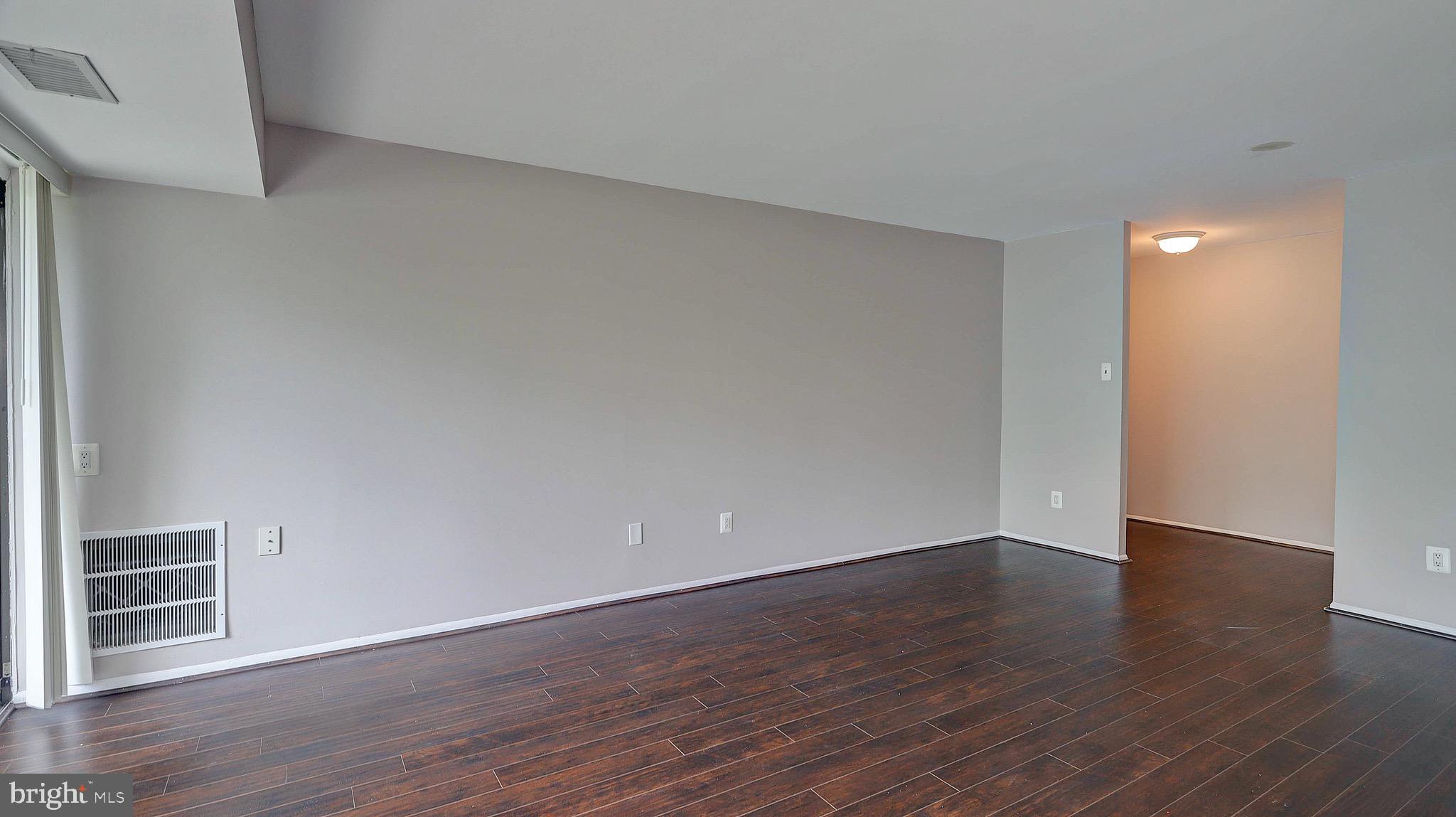 SOUTHGATE - Residential