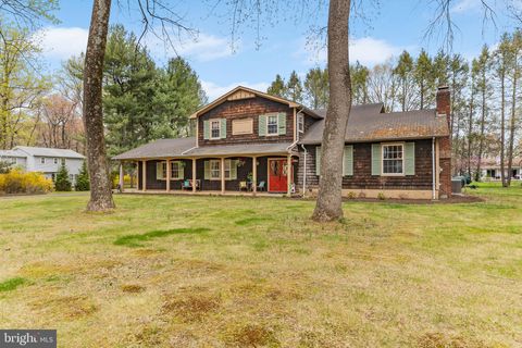 16 SUNSET ROAD LAWRENCEVILLE NJ 08648