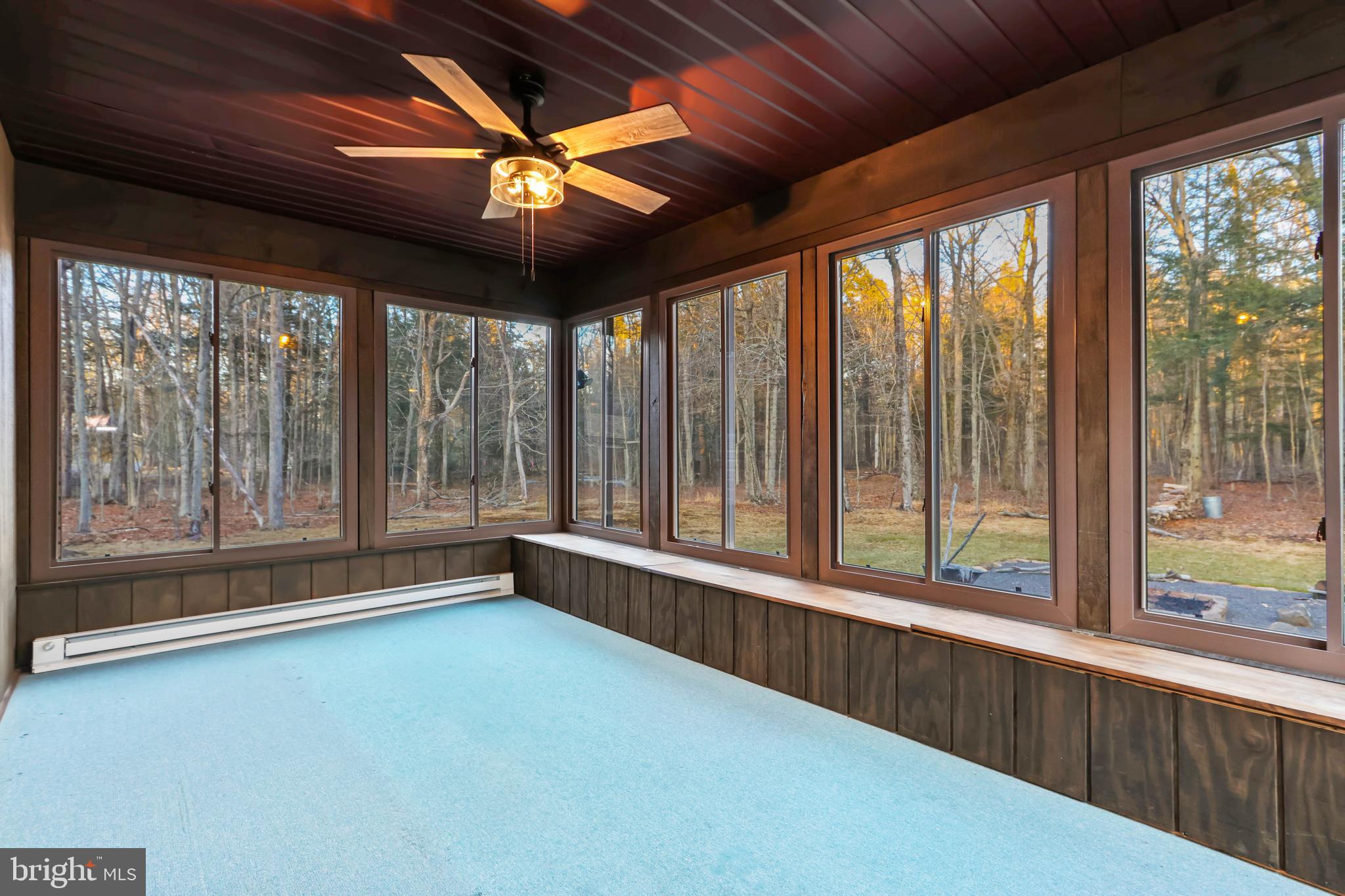 HIGH COUNTRY ESTATES - Residential