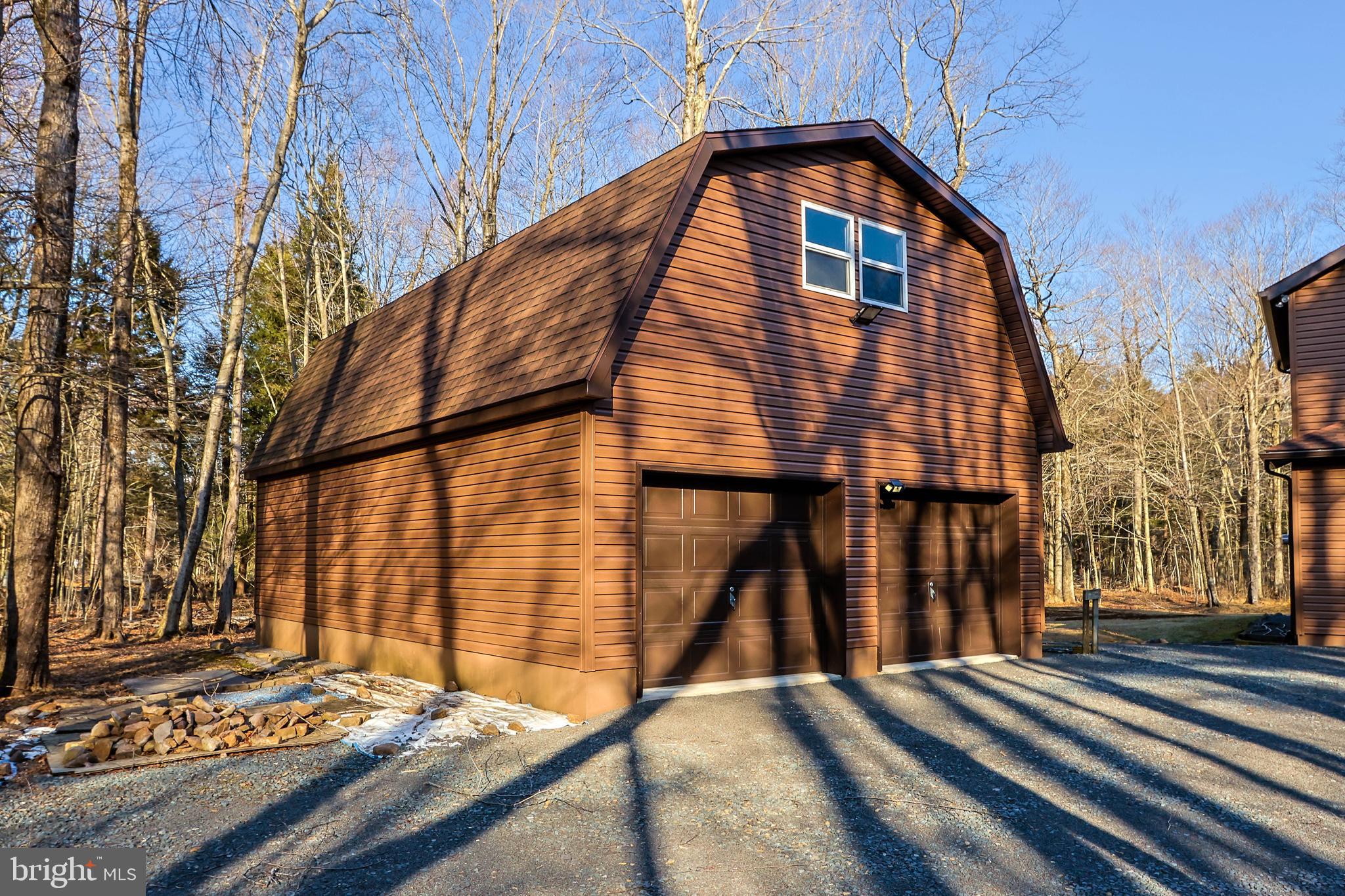 HIGH COUNTRY ESTATES - Residential