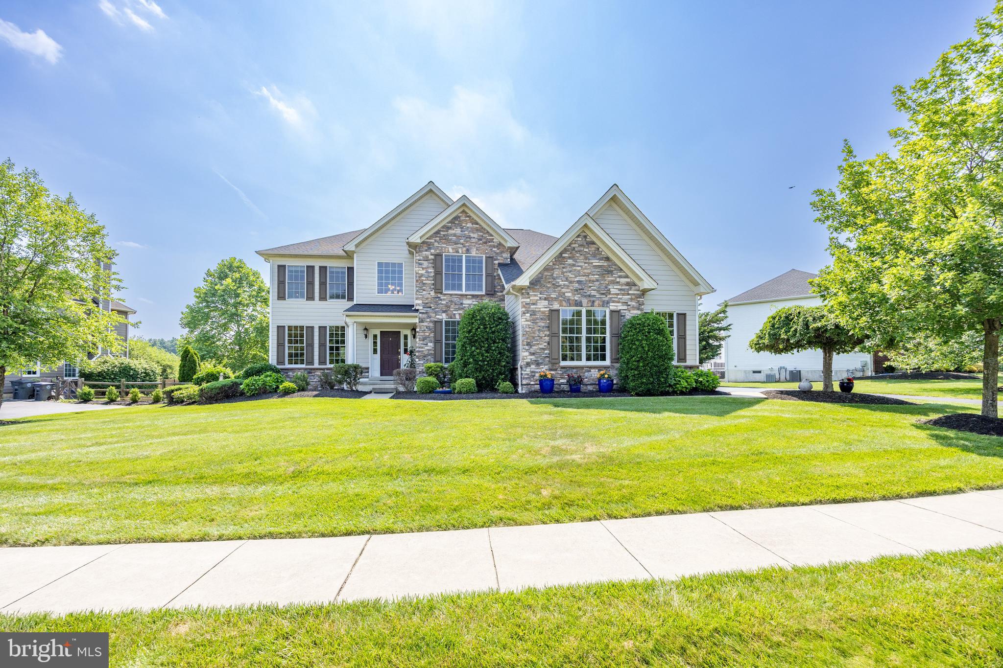 RESERVE AT EAGLE - Residential