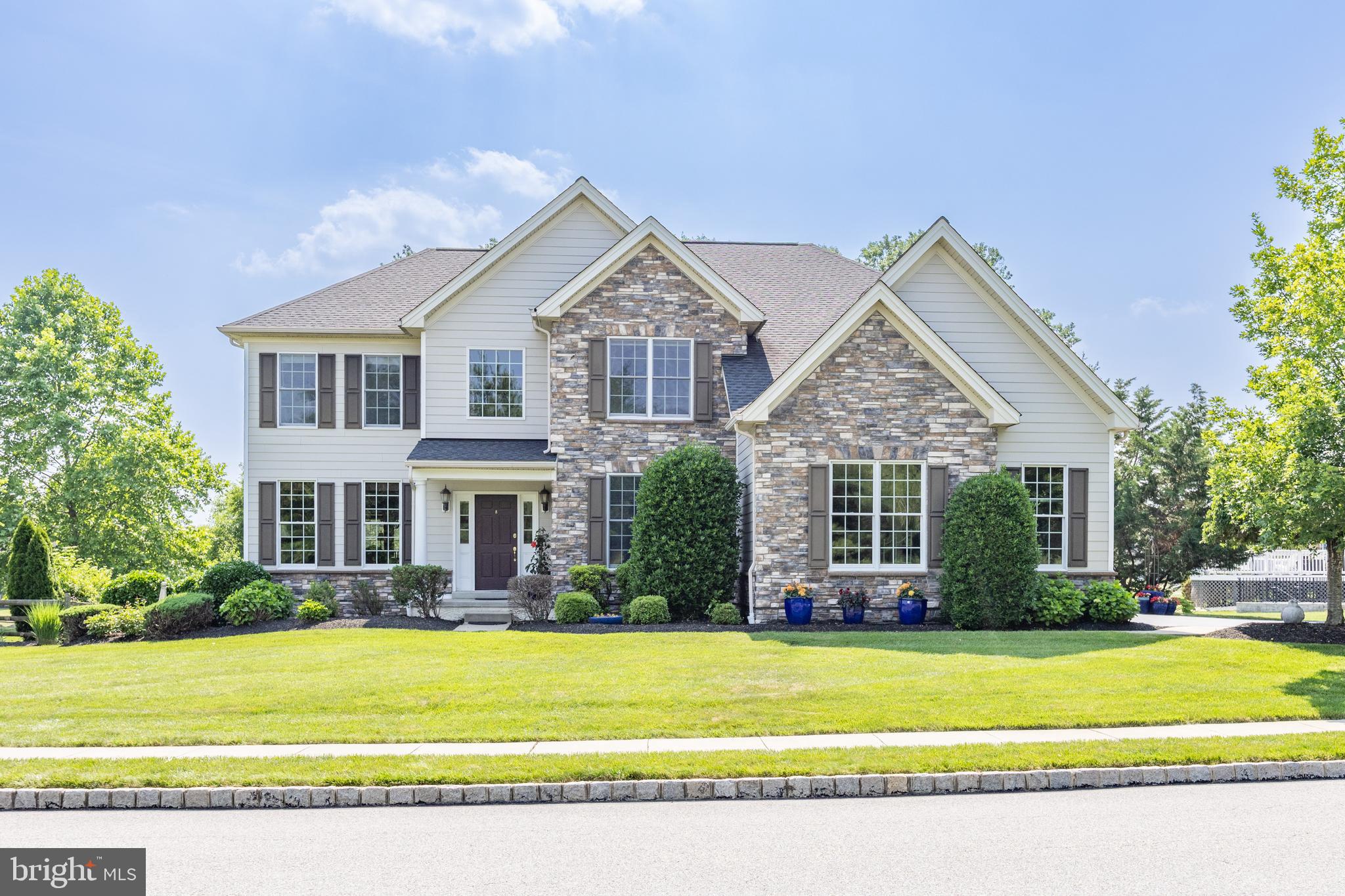 RESERVE AT EAGLE - Residential