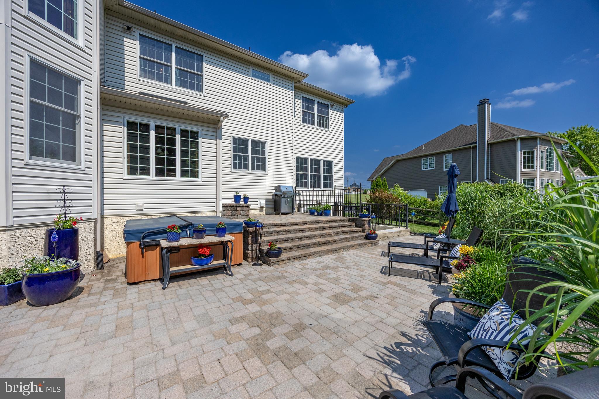 RESERVE AT EAGLE - Residential