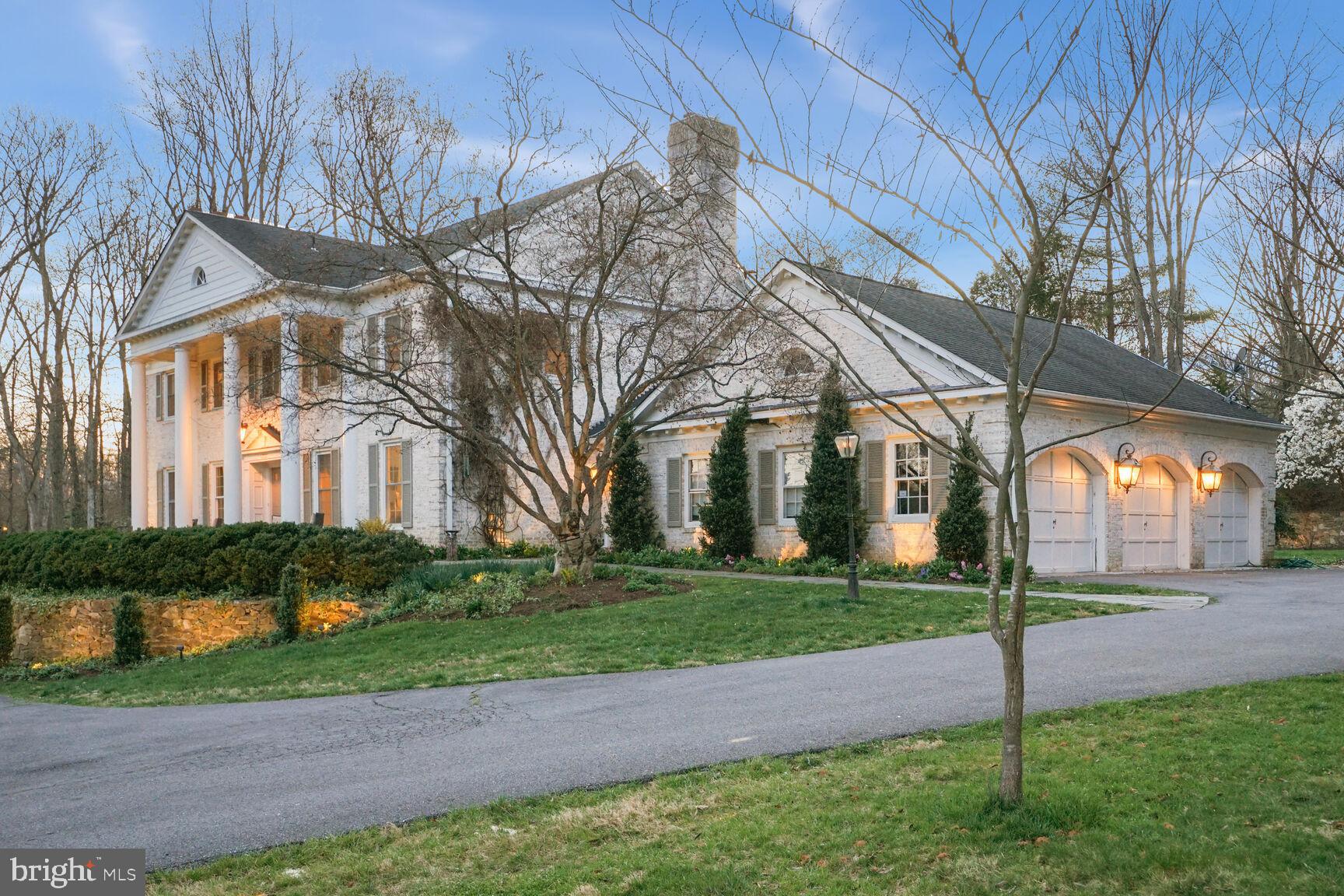 LAKE POTOMAC - Residential