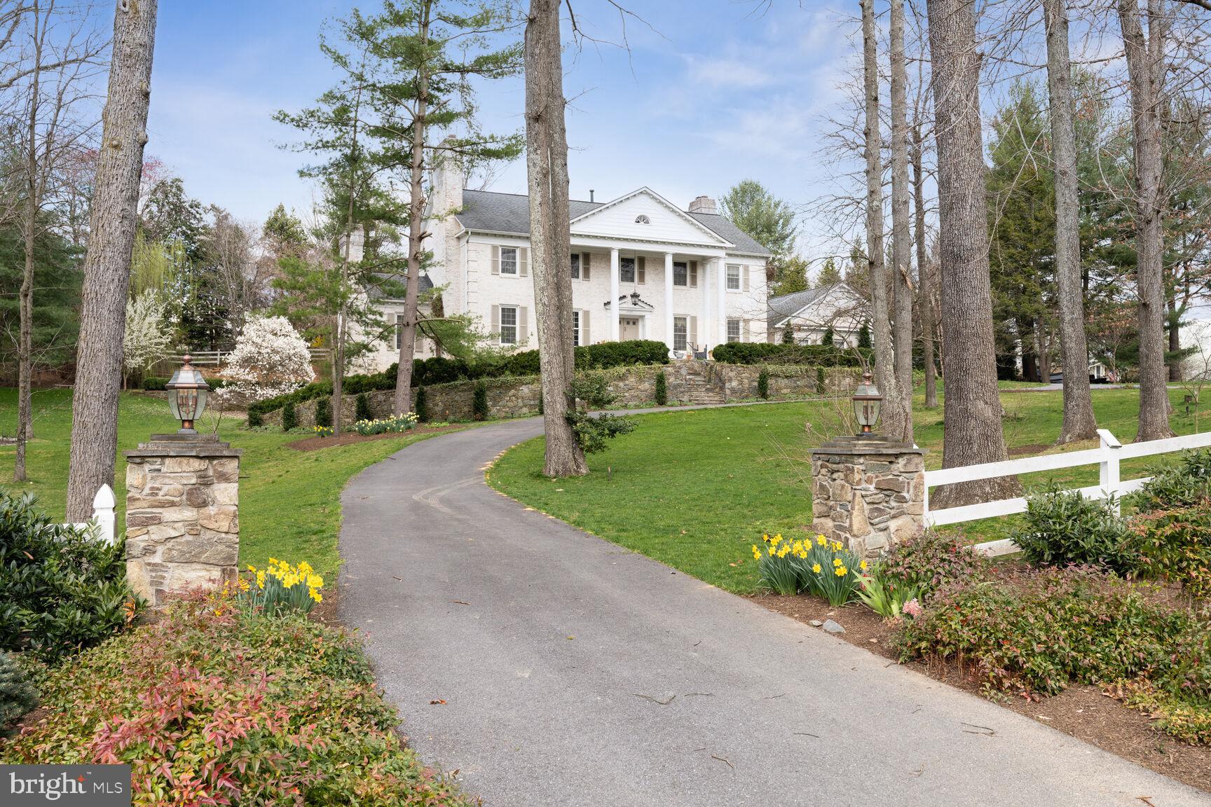 LAKE POTOMAC - Residential