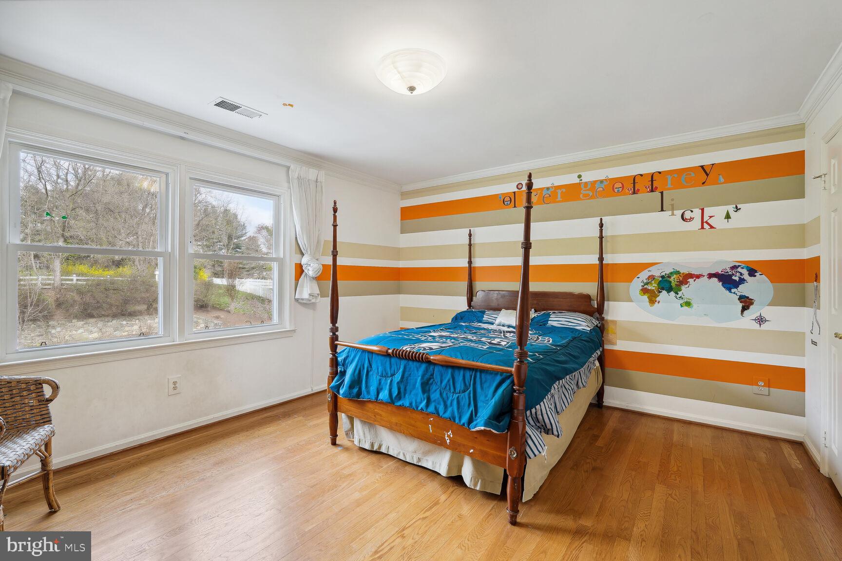 LAKE POTOMAC - Residential