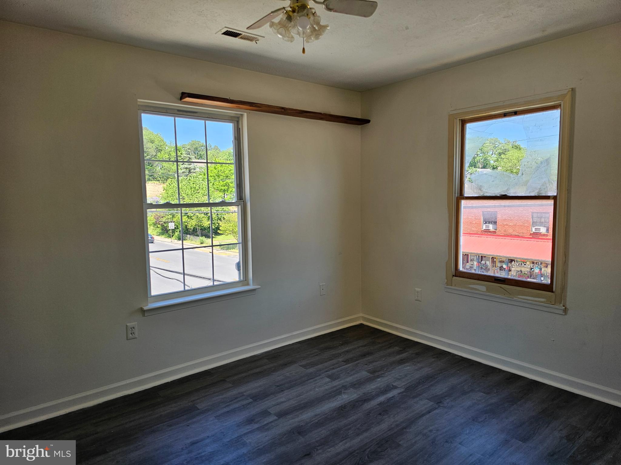 WARREN COUNTY - Residential Lease