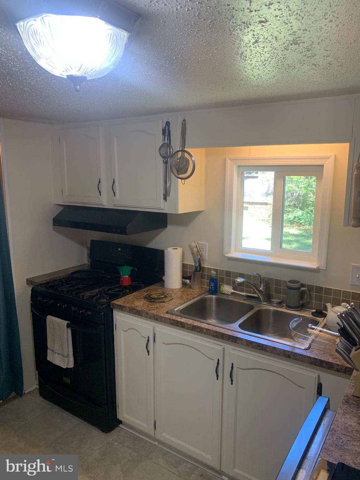 SAN SOUCI - Residential Lease