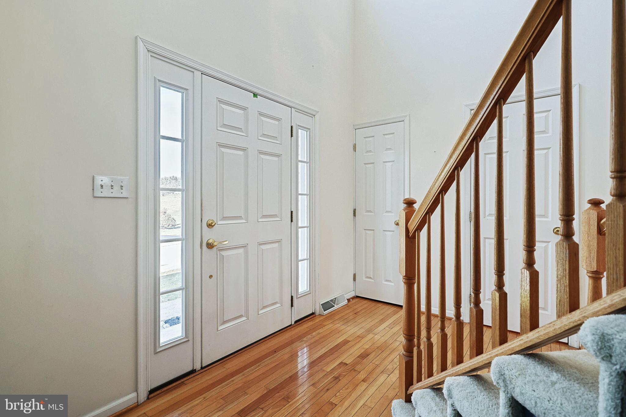 WOODRIDGE HUNT - Residential