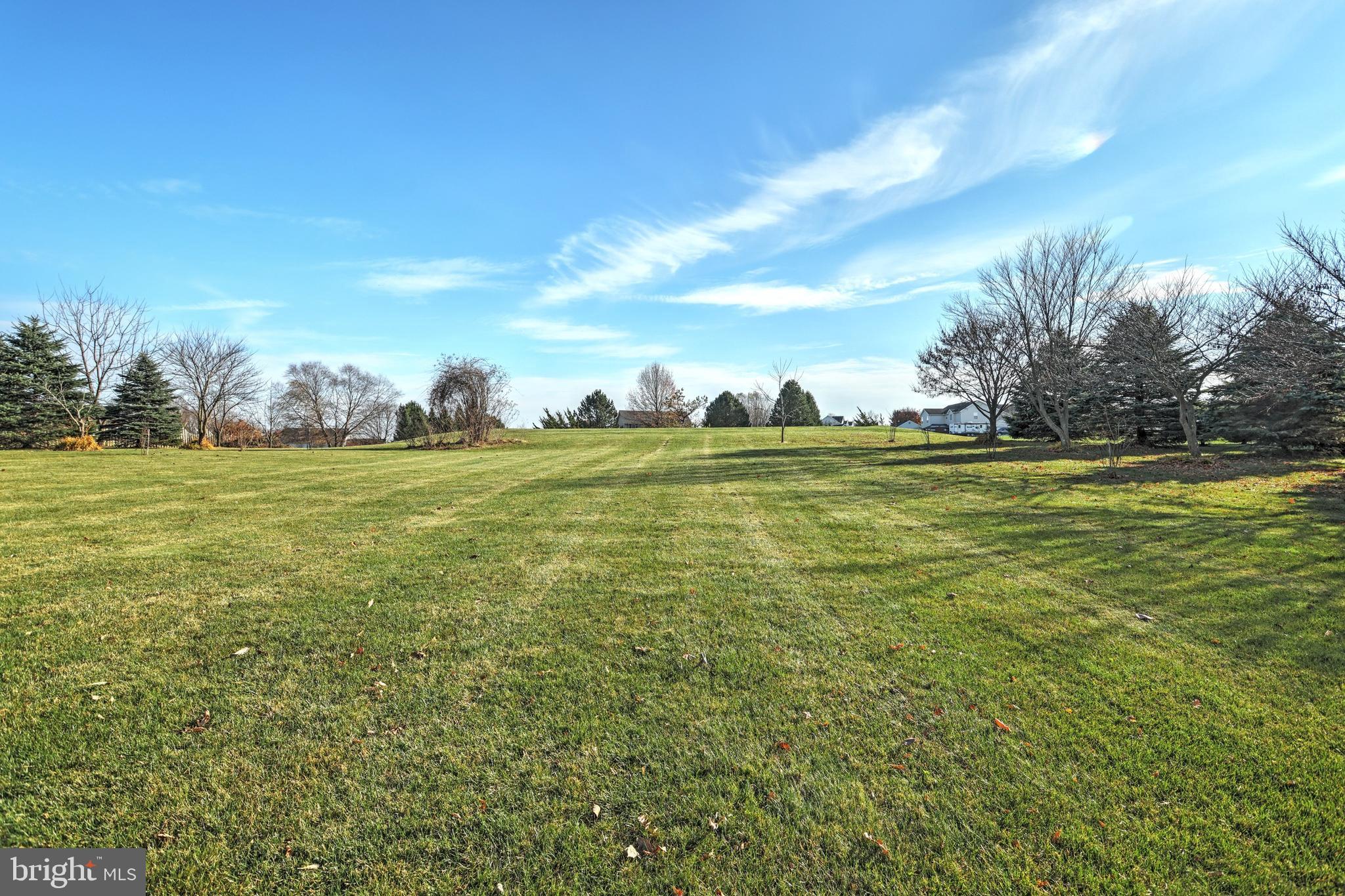 WOODRIDGE HUNT - Residential