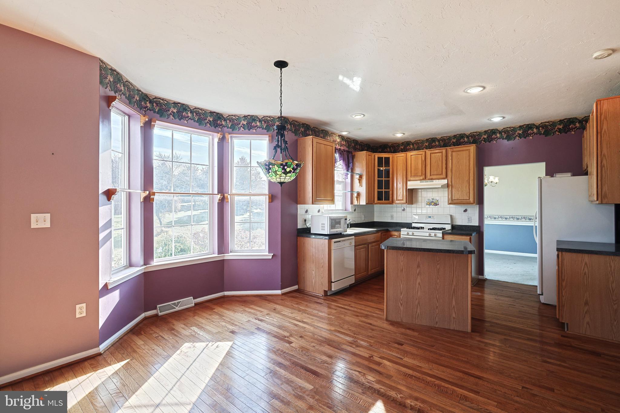 WOODRIDGE HUNT - Residential