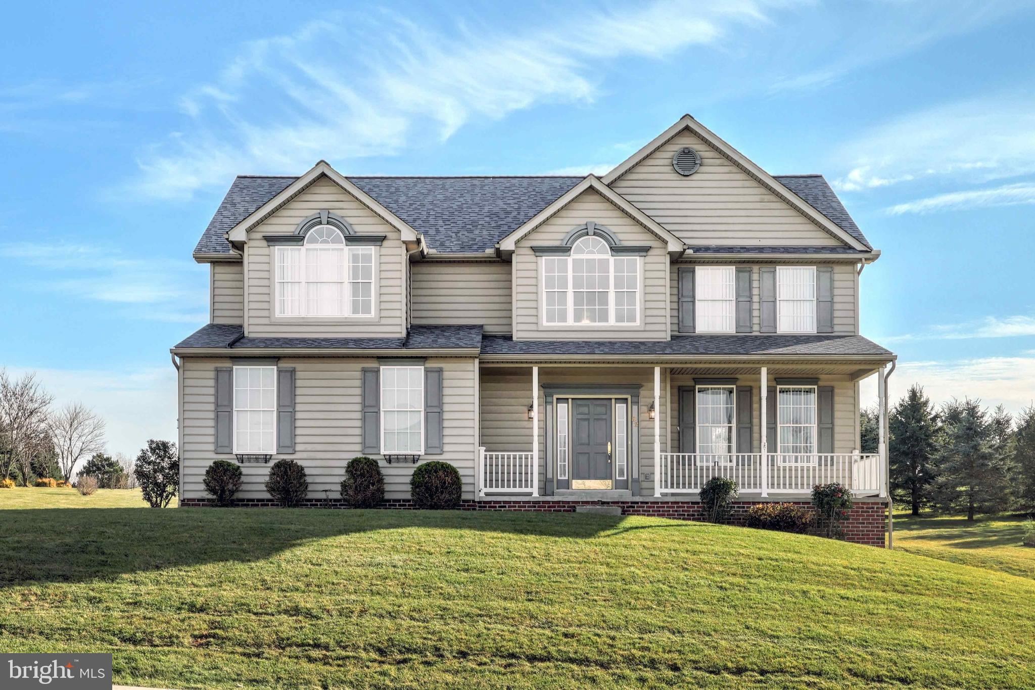 WOODRIDGE HUNT - Residential