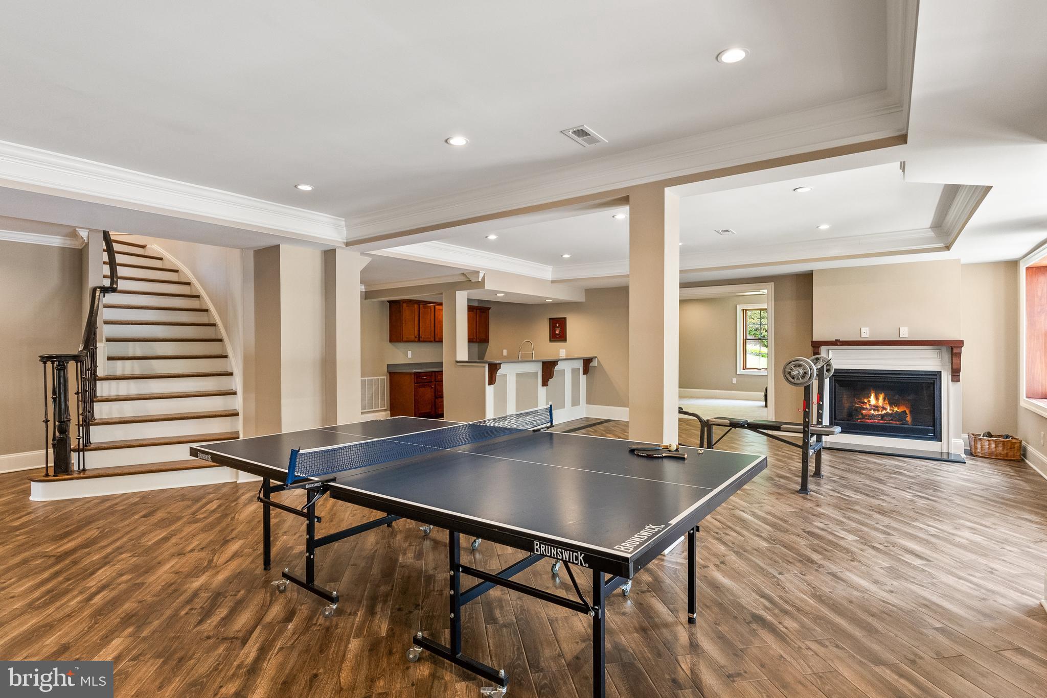 SPRING VALLEY - Residential