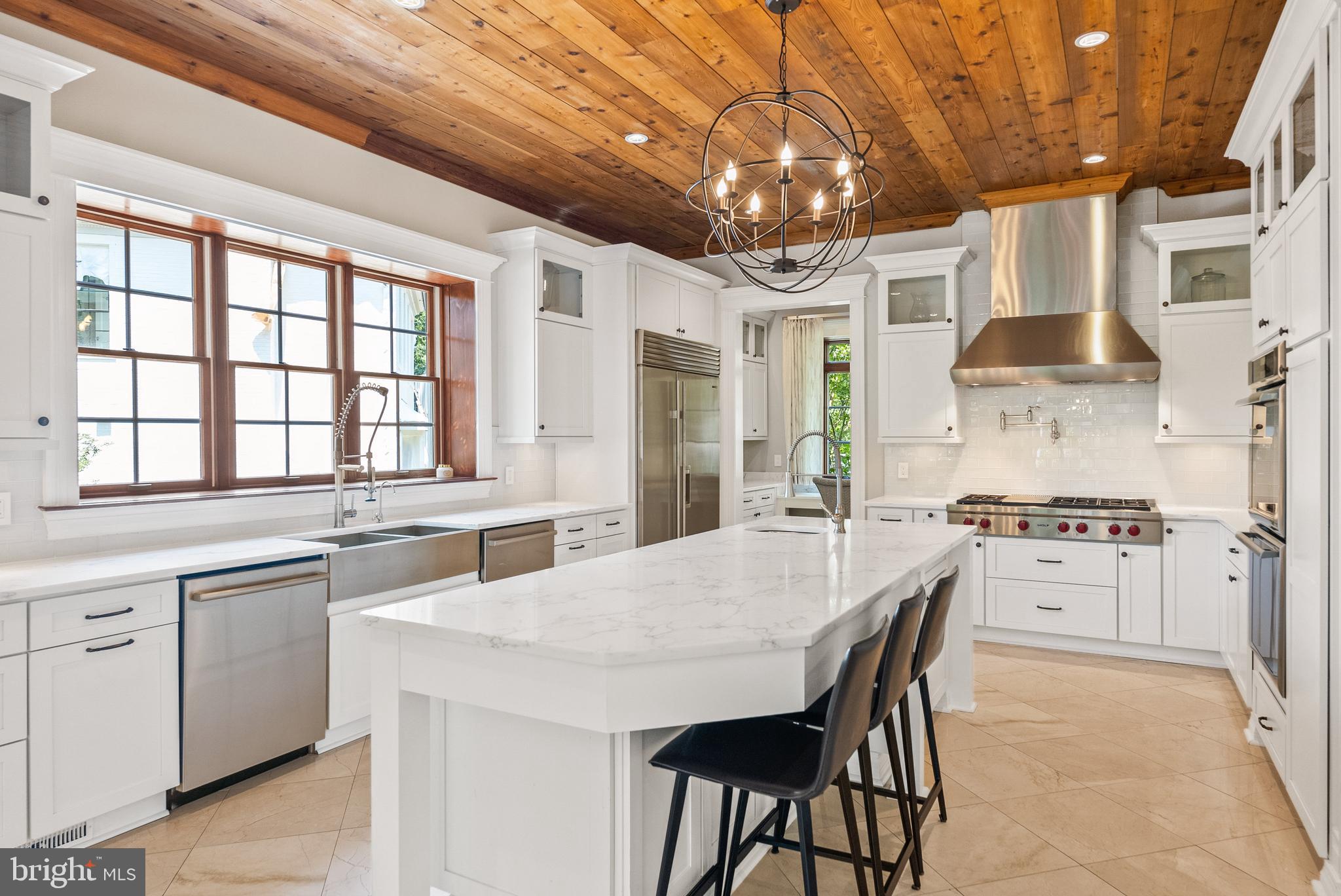 SPRING VALLEY - Residential