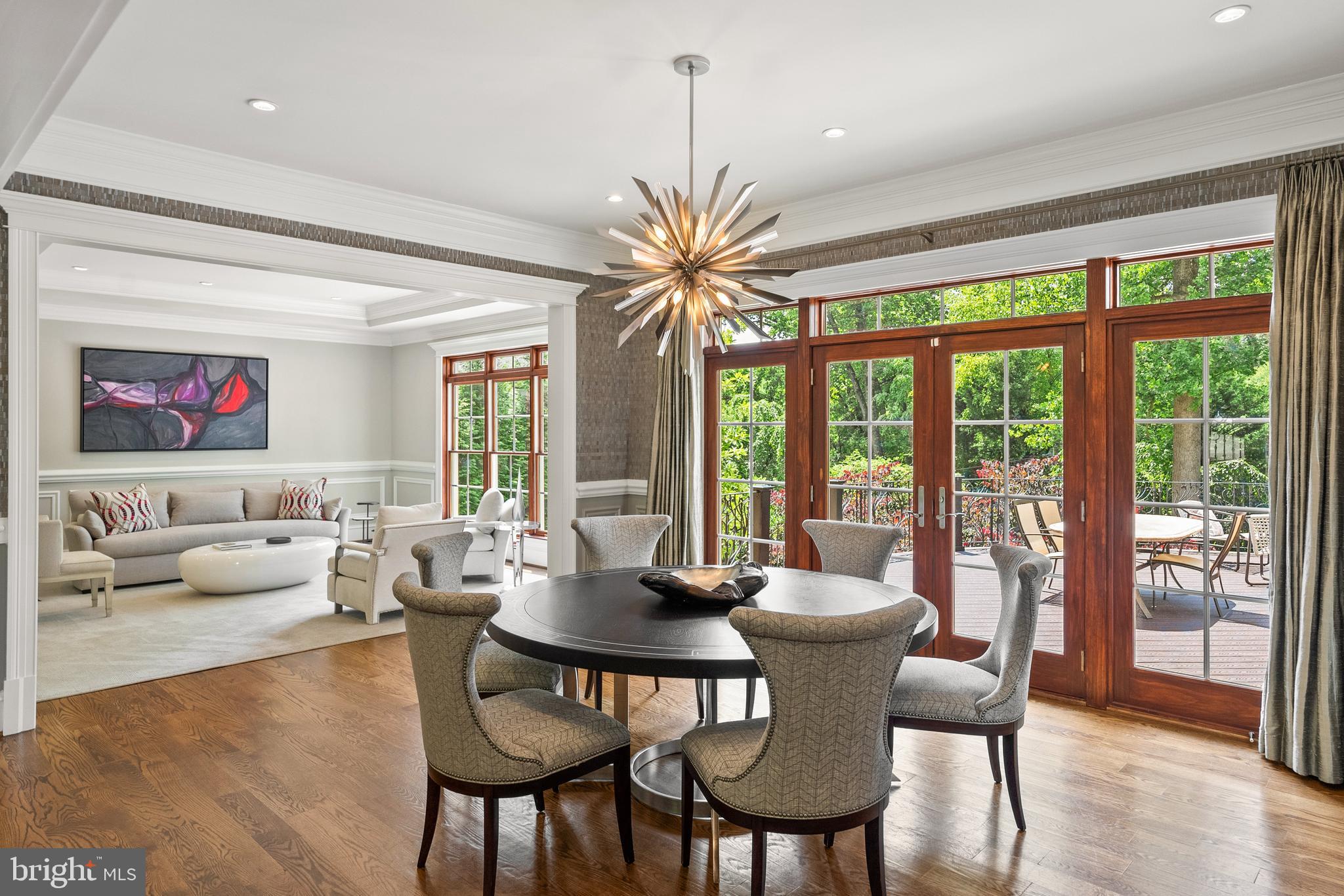 SPRING VALLEY - Residential