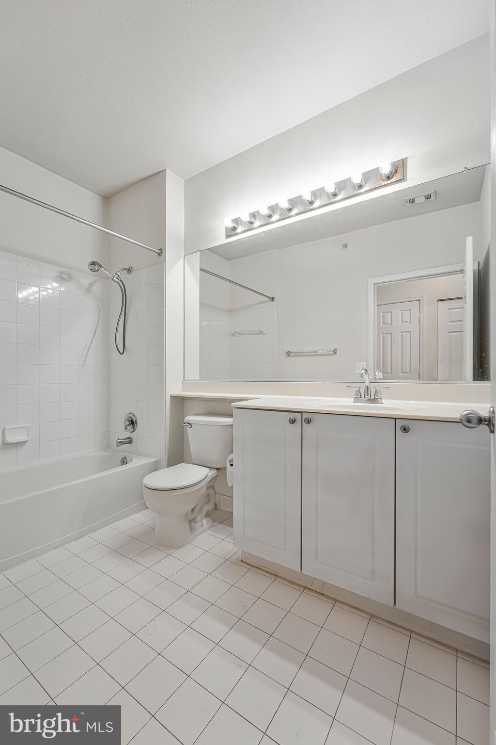 ACADIA - Residential